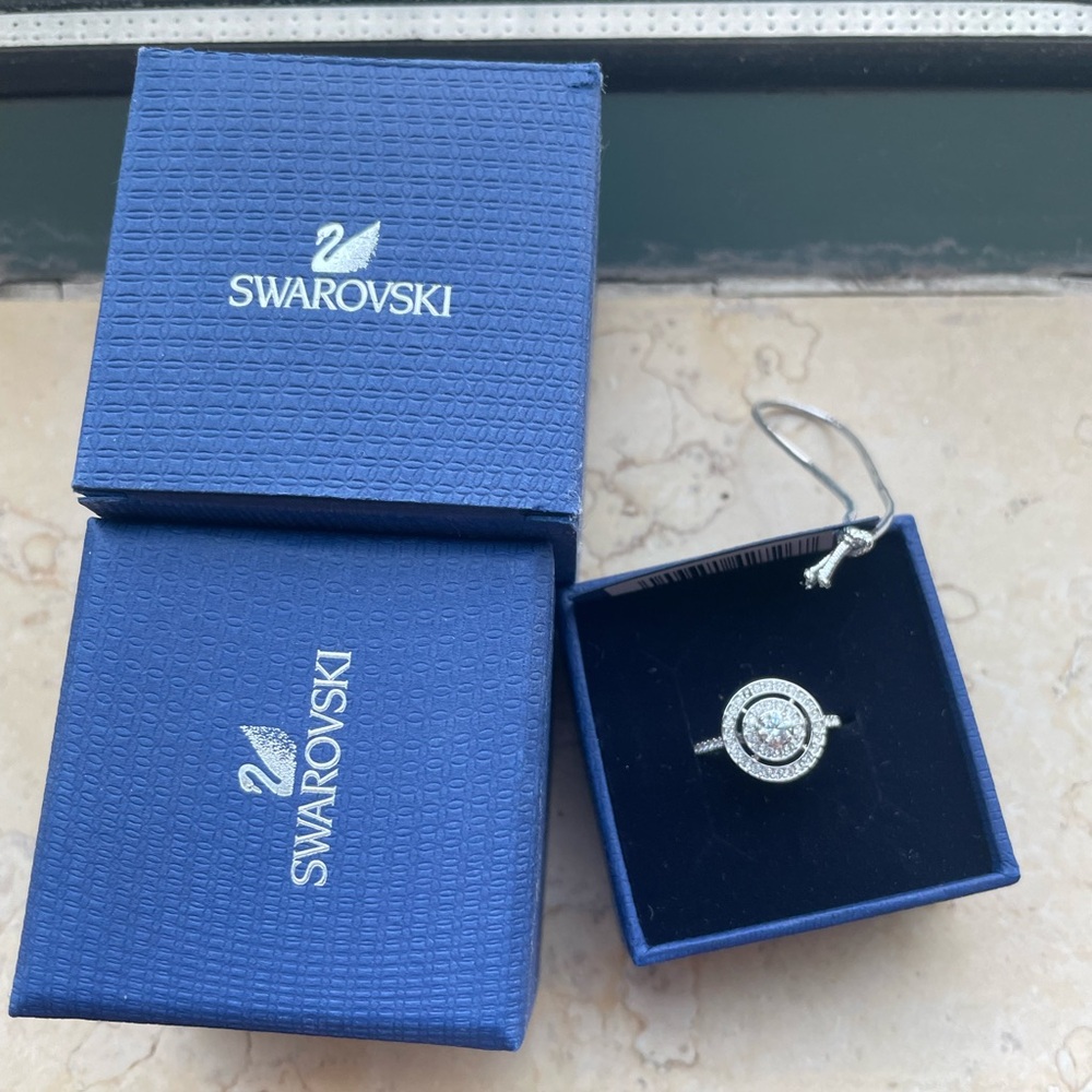 Authentic Swarovski Round Ring Crystal Bling